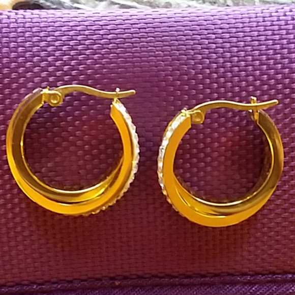 Gold and rhinestone twisted hoops - Picture 4 of 6
